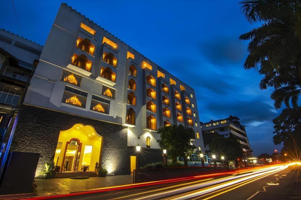The Royal Kandyan Bagian luar foto