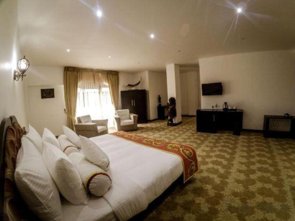 The Royal Kandyan Bagian luar foto